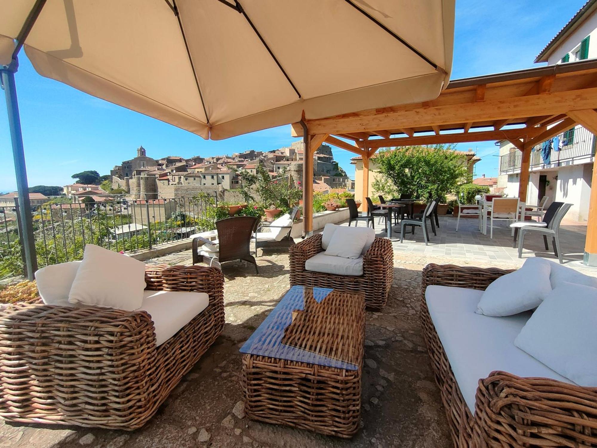 B&B Airone Giglio Castello Εξωτερικό φωτογραφία